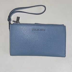 Light blue Michael Kors smartphone wallet